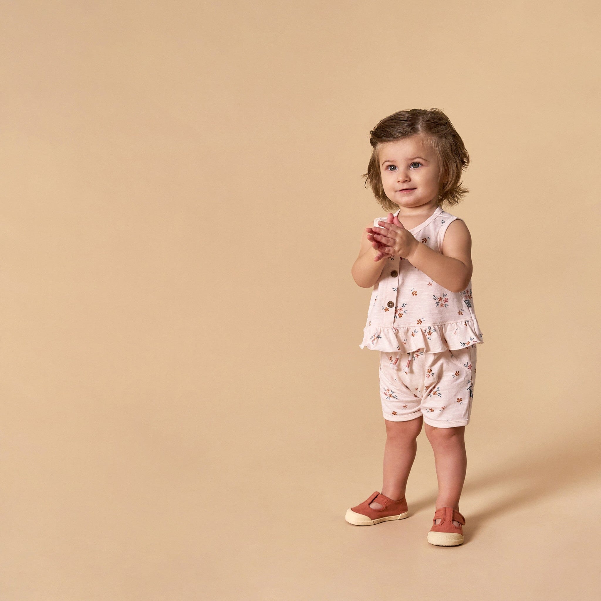 4-Piece Baby Girls Flower Bunches Sleeveless Peplum Tops and Shorts Set - Image 3