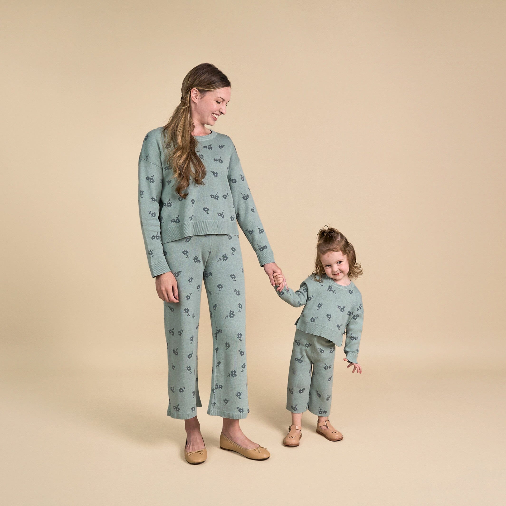 2-Piece Infant & Toddler Girls Medium Sky Daisies Jacquard Sweater Set - Image 2