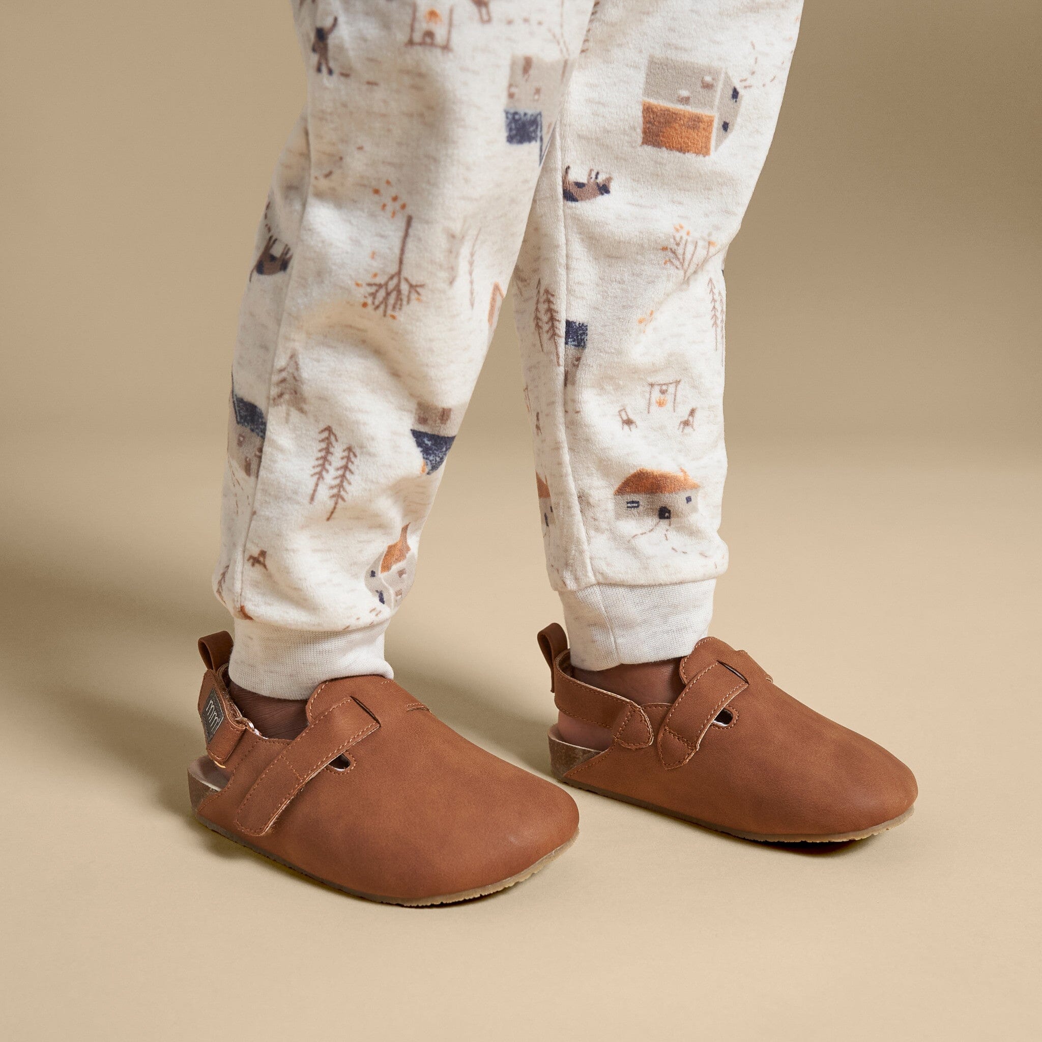 Infant & Toddler Neutral Medium Brown Clog With Strap - Image 2
