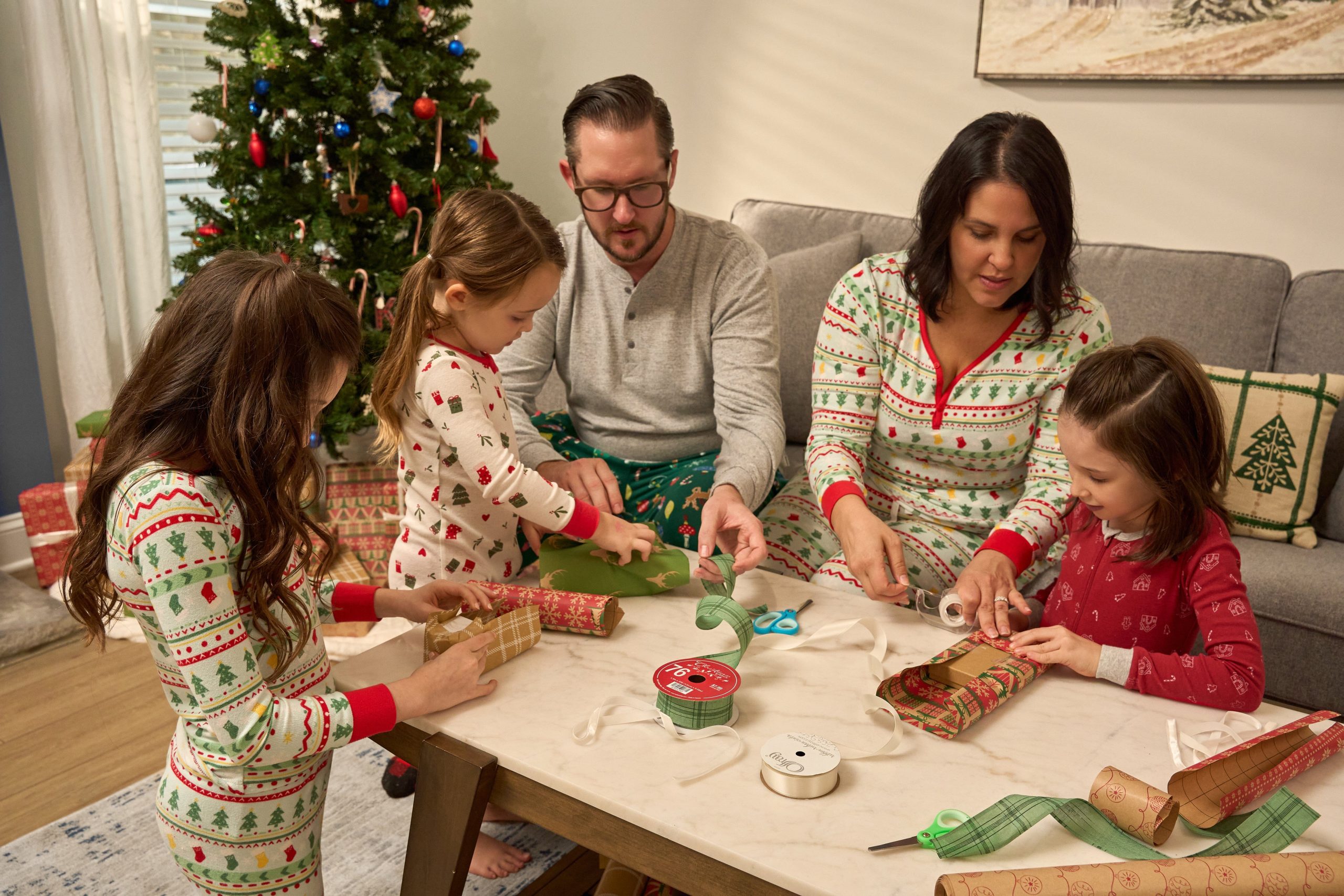 2-Piece Big Kids Neutral Oh What Fun Fair Isle Hacci Snug Fit Pajama Set - Image 3