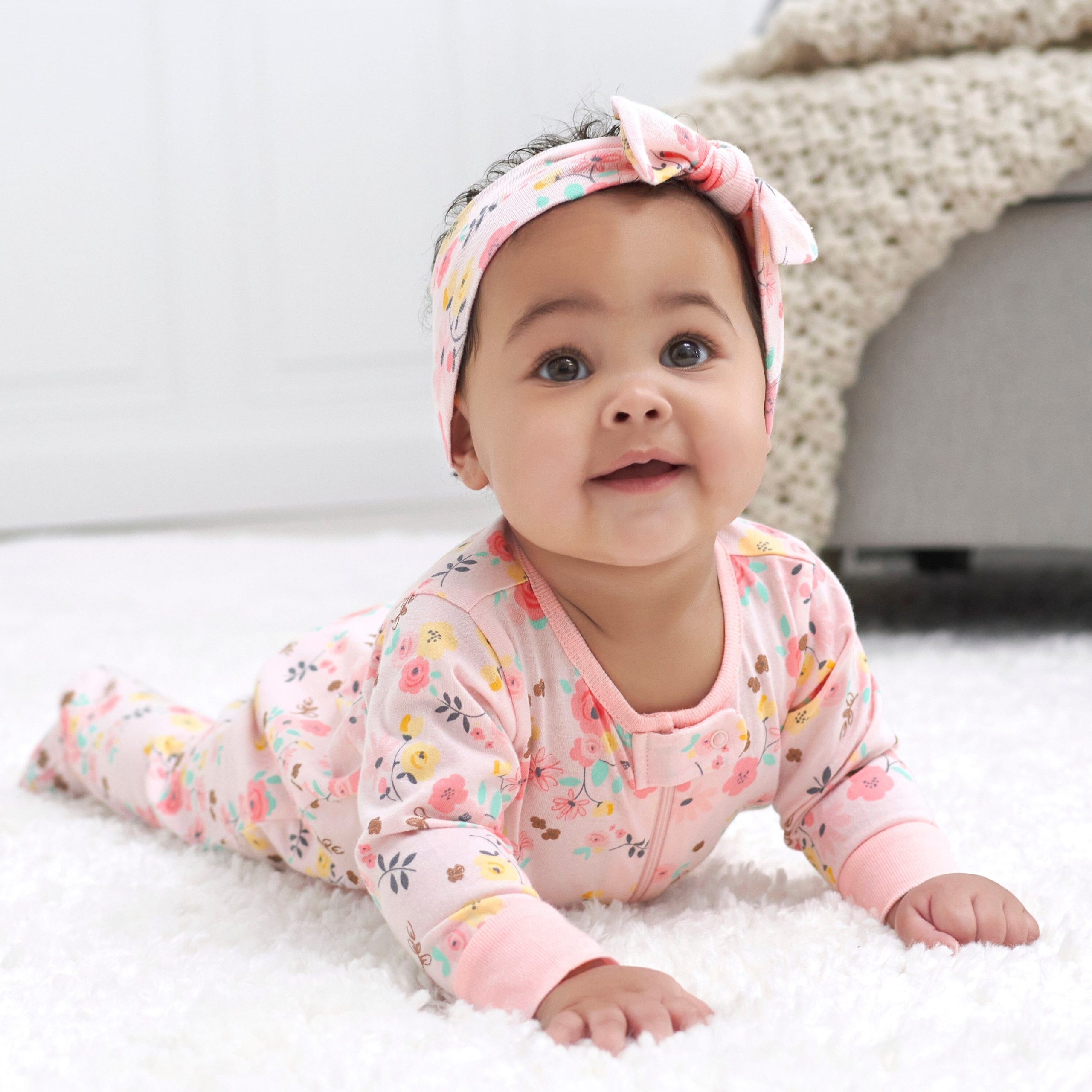 5-Piece Baby Girls Love You Sleep 'N Plays & Headbands Set - Image 2