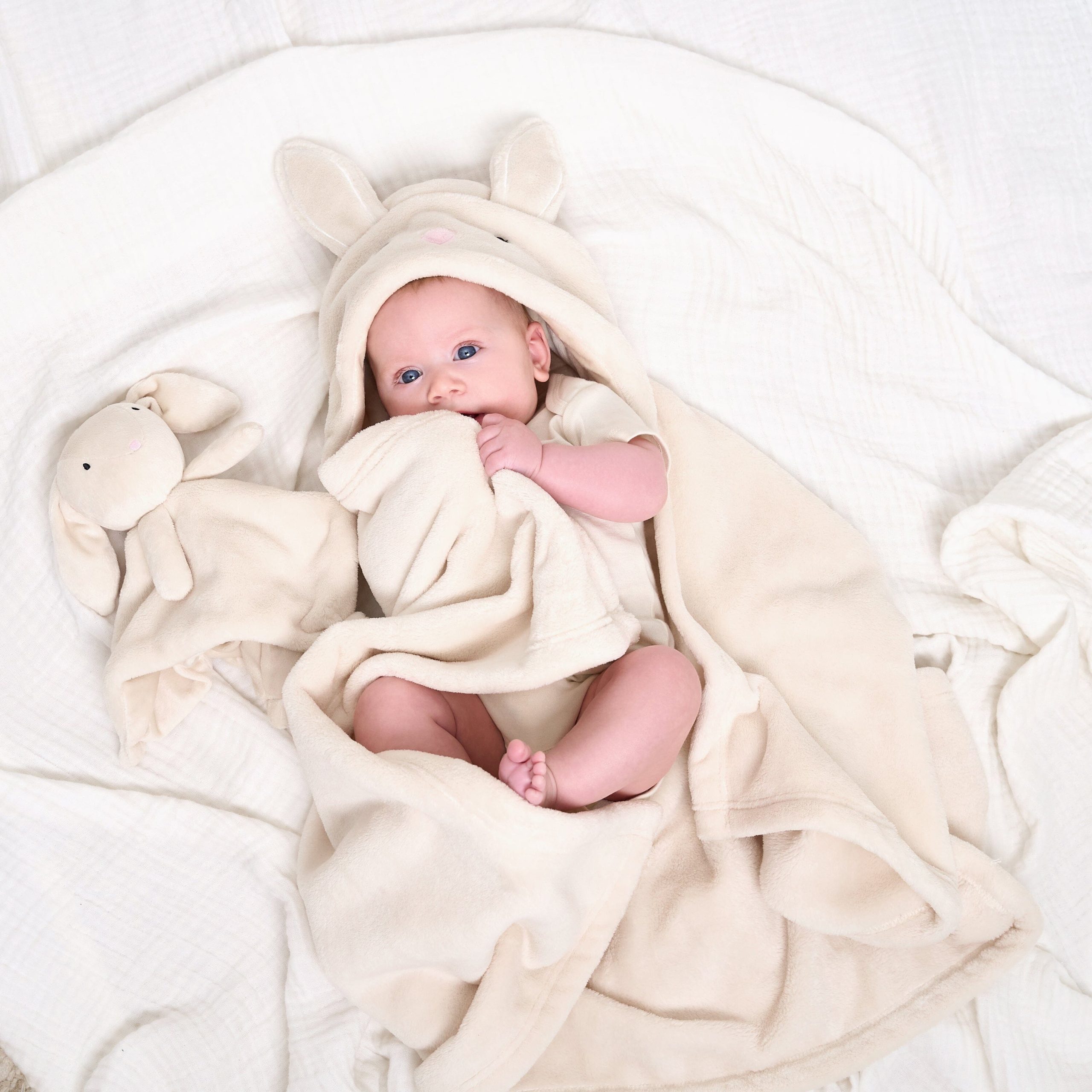 Embroidered 2-Piece Bunny Hooded Wearable Blanket & Security Blanket Set - Image 3