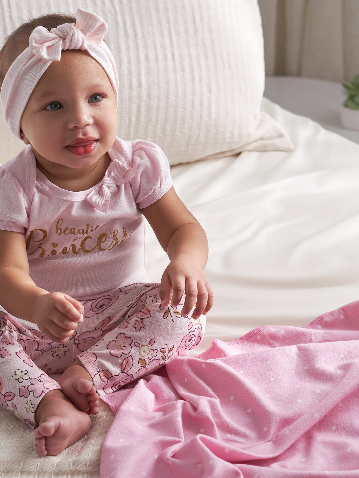 4-Pack Baby Girls Floral Princess Flannel Receiving Blankets - Image 2