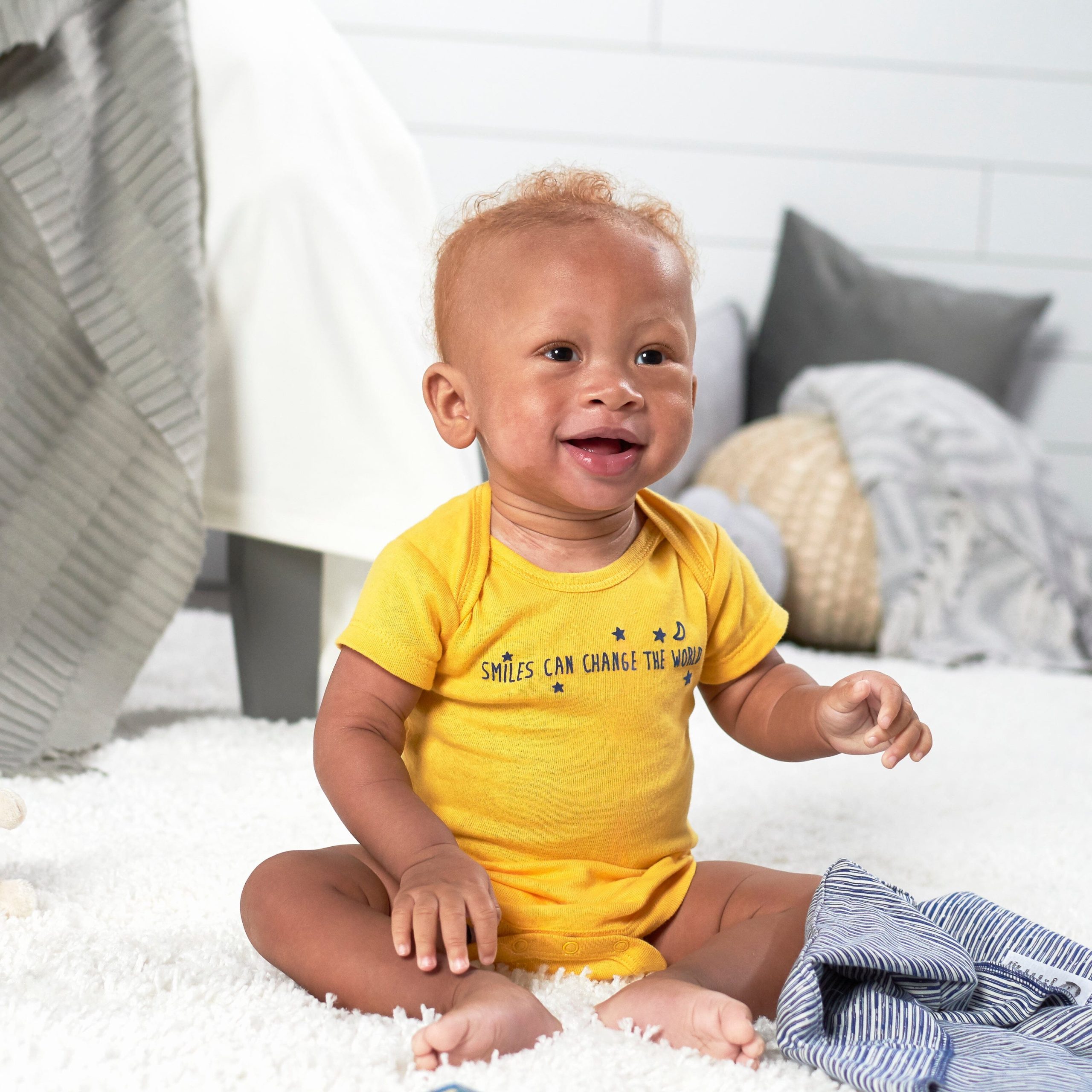 Gerber® 8-pack Baby Boys' Fox Short Sleeve Onesies® Bodysuits - Image 2
