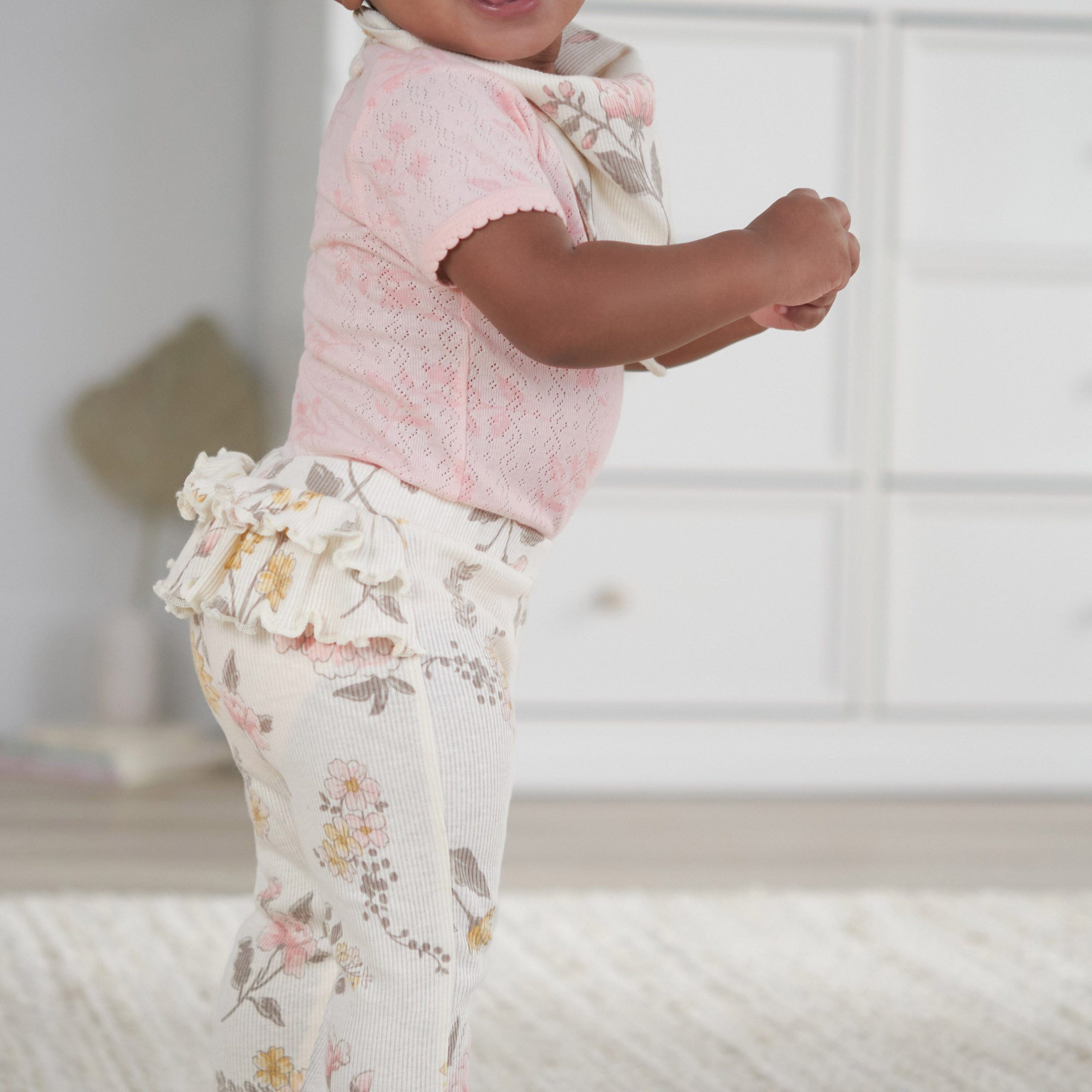 2-Pack Baby Girls Vintage Floral Pants - Image 5
