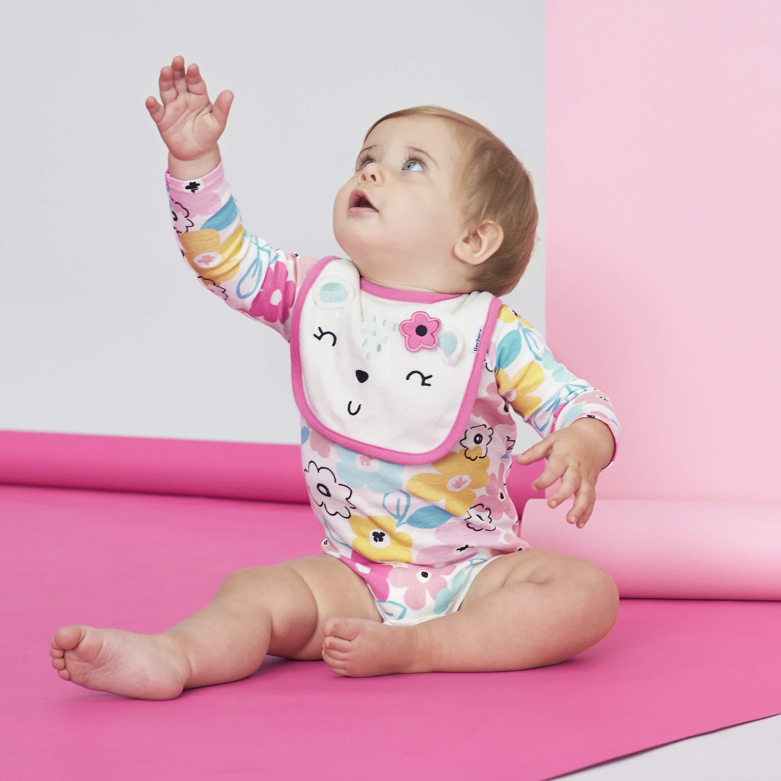 4-Pack Baby Girls Bear Dribbler Bibs - Image 2
