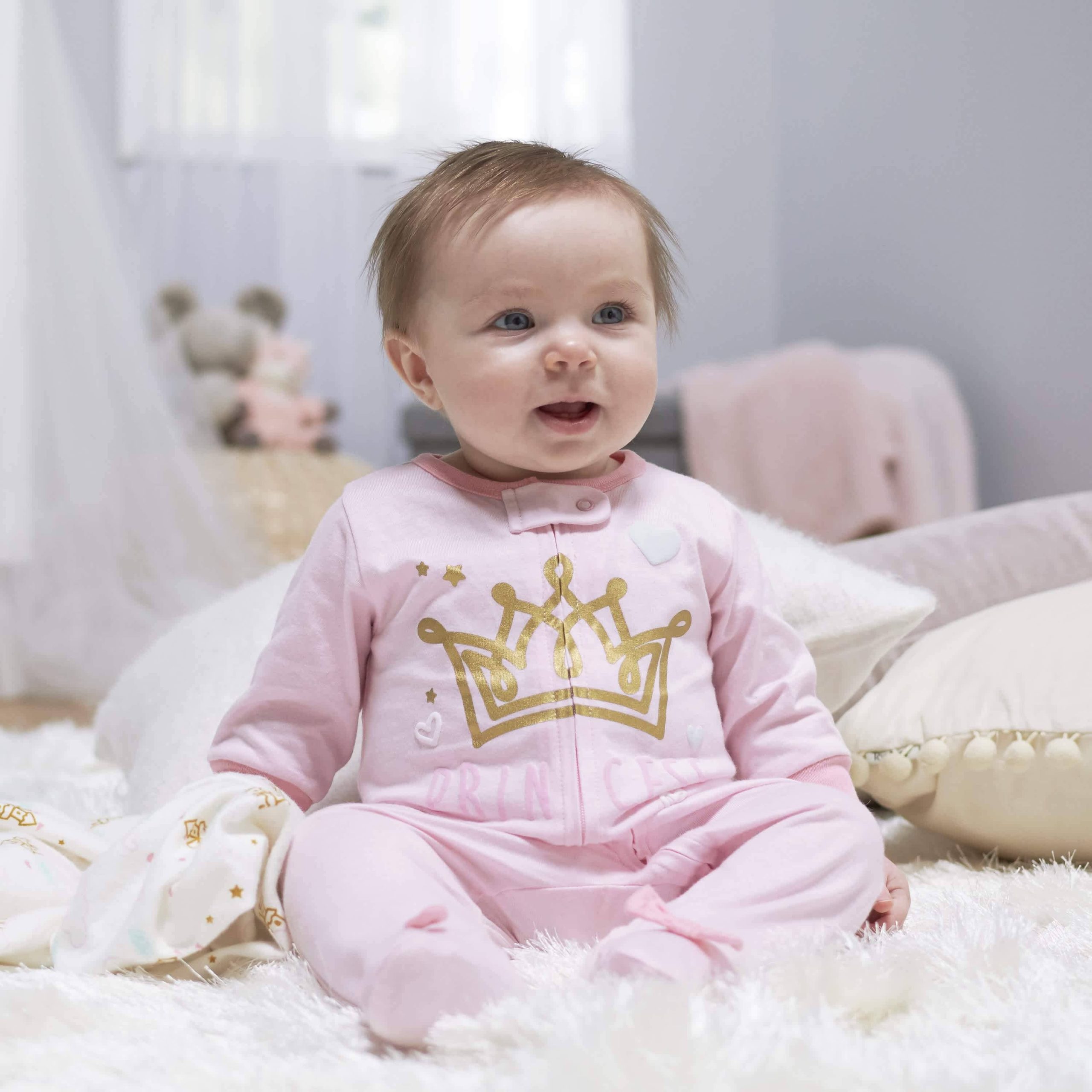 Gerber® 4-Pack Baby Girls Castle & Bunny Sleep 'N Play Bundle - Image 2