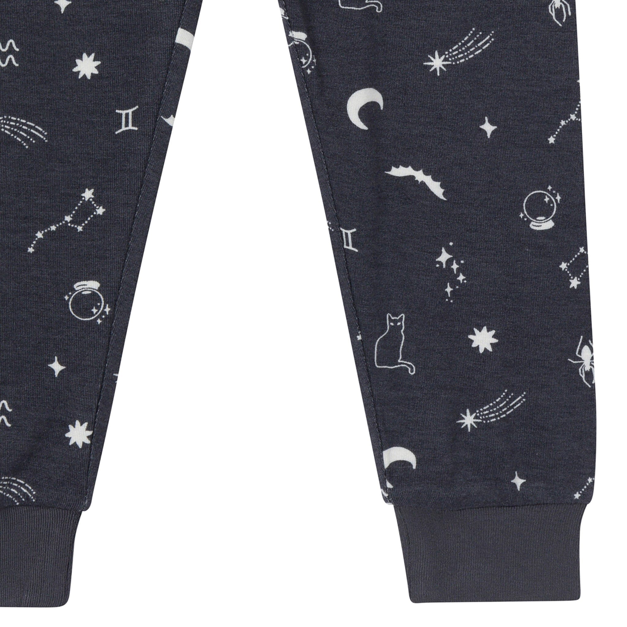 2-Piece Neutral Halloween Night Viscose Snug Fit Pajama Set - Image 7