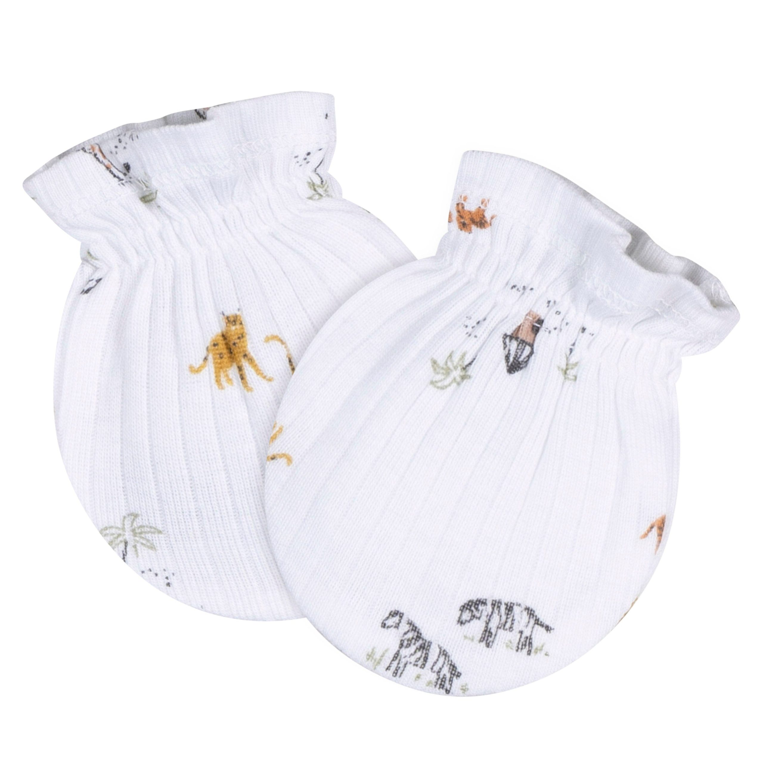 8-Piece Neutral Safari Baby Basics Gift Set - Image 6